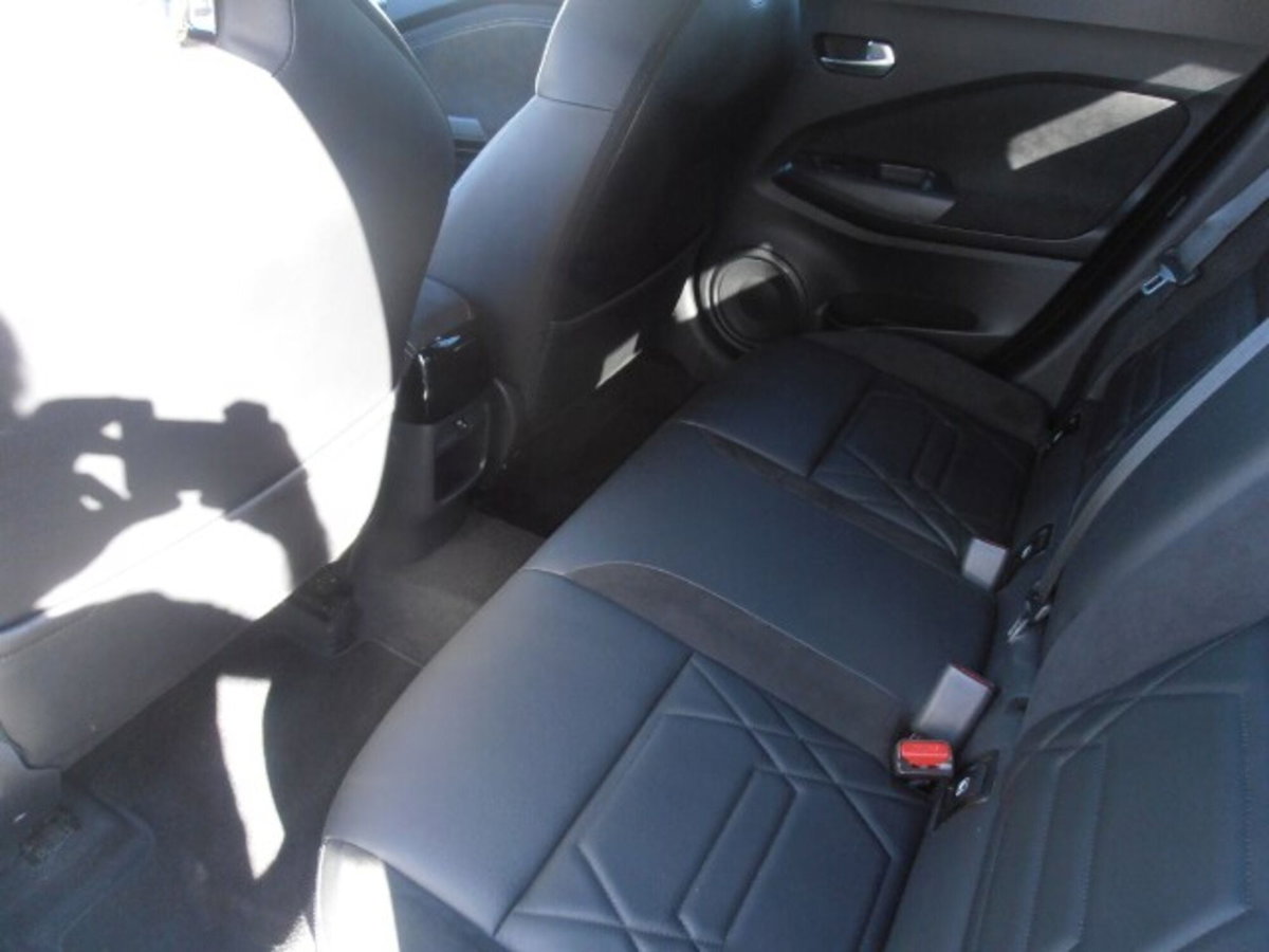 Nissan Juke 1.0 dig-t N-Design 114cv dct (9)