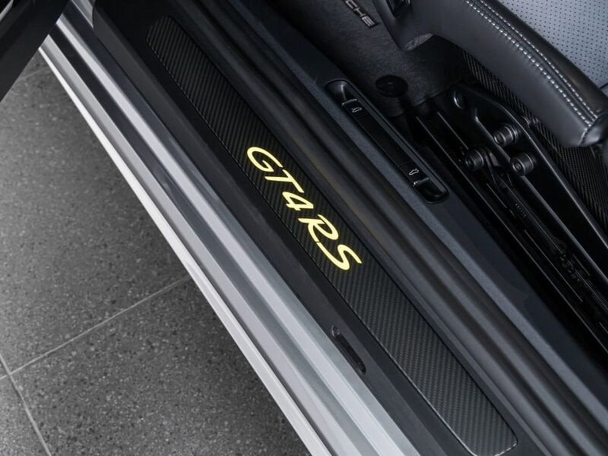 Porsche 718 Cayman  Cayman 4.0 GT4 RS pdk (10)