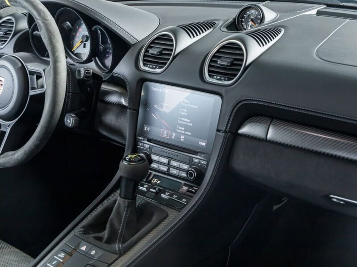 Porsche 718 Cayman  Cayman 4.0 GT4 RS pdk (14)