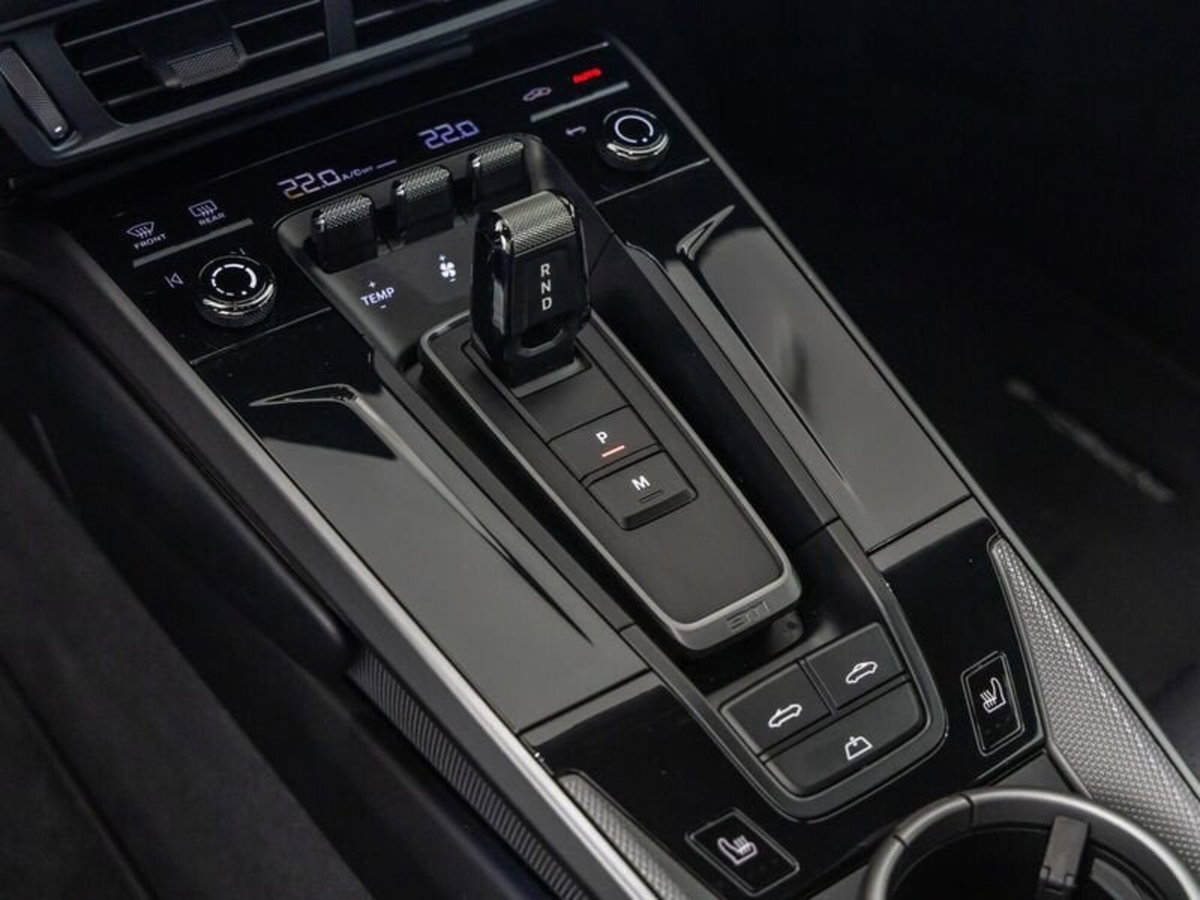 Porsche 911 Cabrio 3.0 Carrera T 394cv (12)