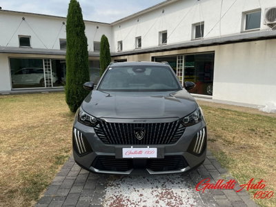 Peugeot 2008 1.2 turbo Allure 100cv (2)