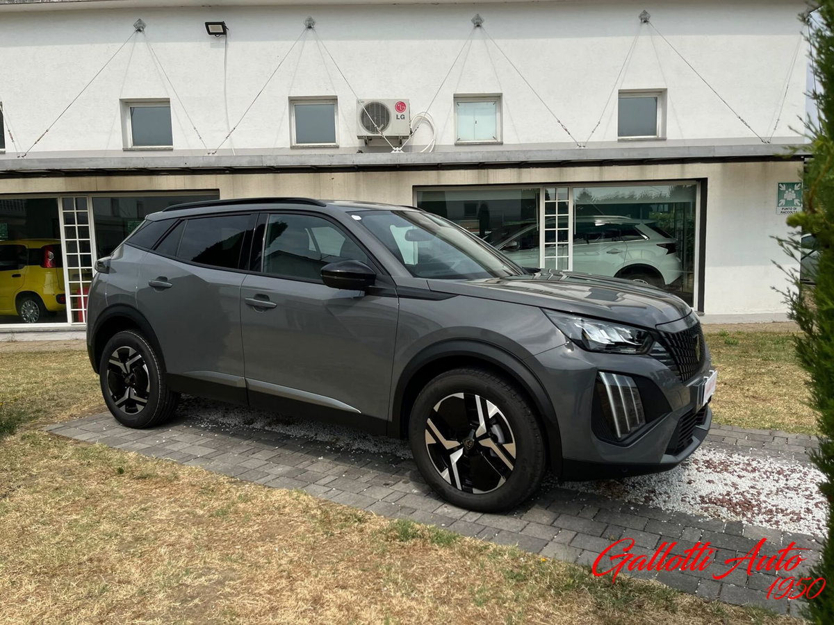 Peugeot 2008 1.2 turbo Allure 100cv (3)