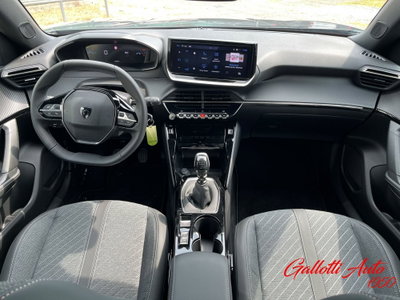 Peugeot 2008 1.2 turbo Allure 100cv (9)