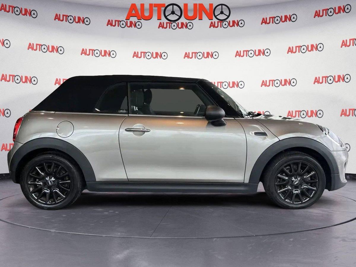 MINI Mini Cabrio 1.5 One Cabrio (6)