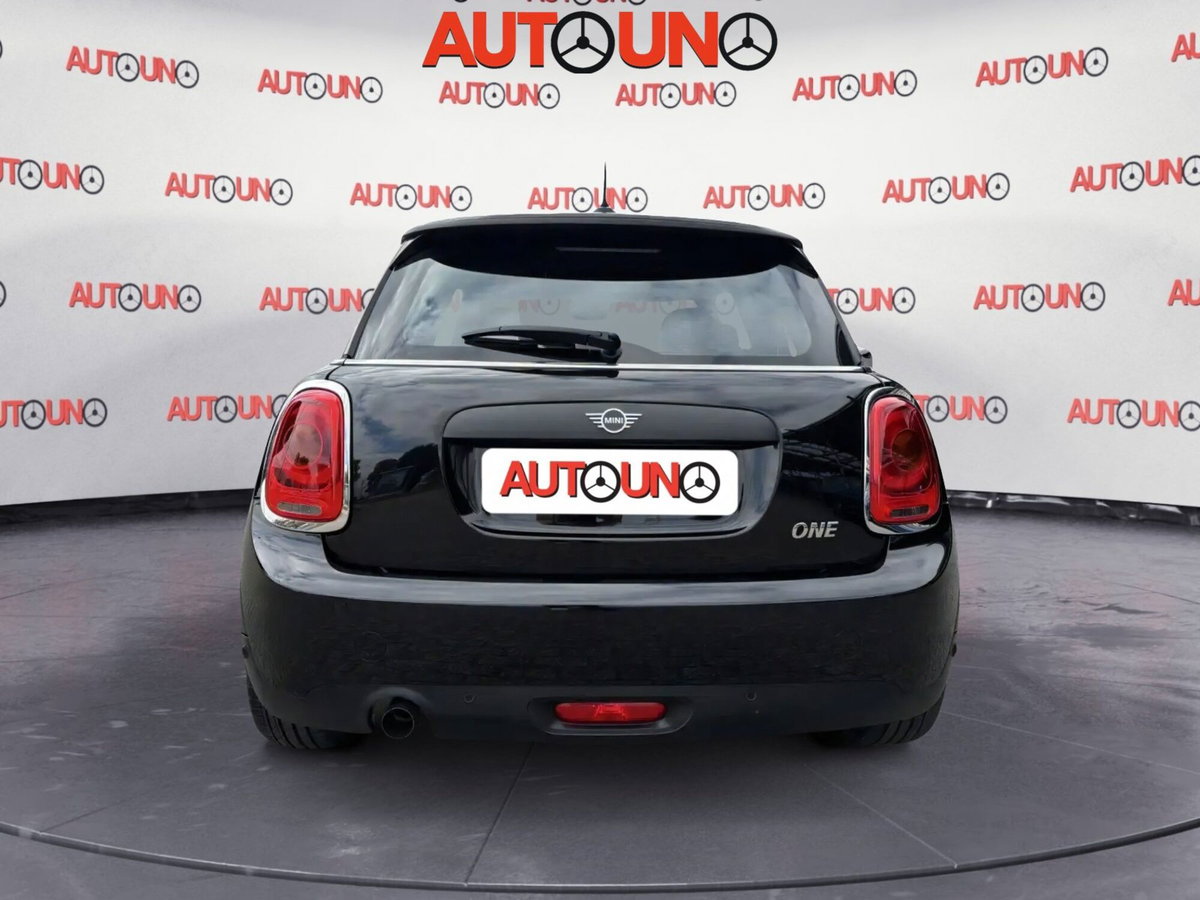 MINI Mini 1.5 One Essential (6)