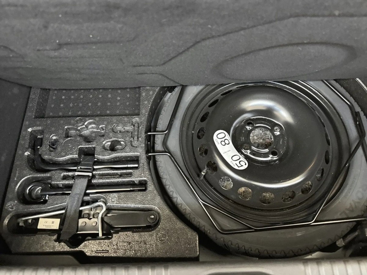 Renault Clio Full Hybrid E-Tech 140 CV 5 porte E-Tech (13)