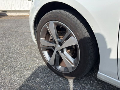 Peugeot 308 BlueHDi 130 S&S EAT8 Active Business (7)