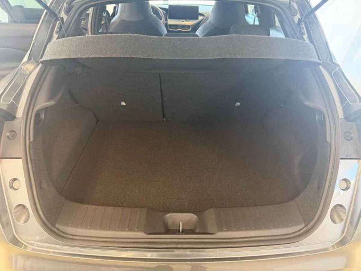 Nissan Juke 1.6 hev N-Connecta (11)