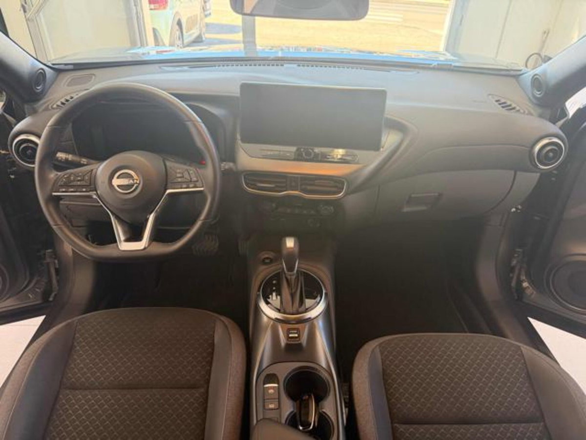 Nissan Juke 1.6 hev N-Connecta (13)