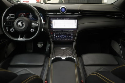 Maserati Grecale 3.0 V6 Trofeo 530cv auto (2)