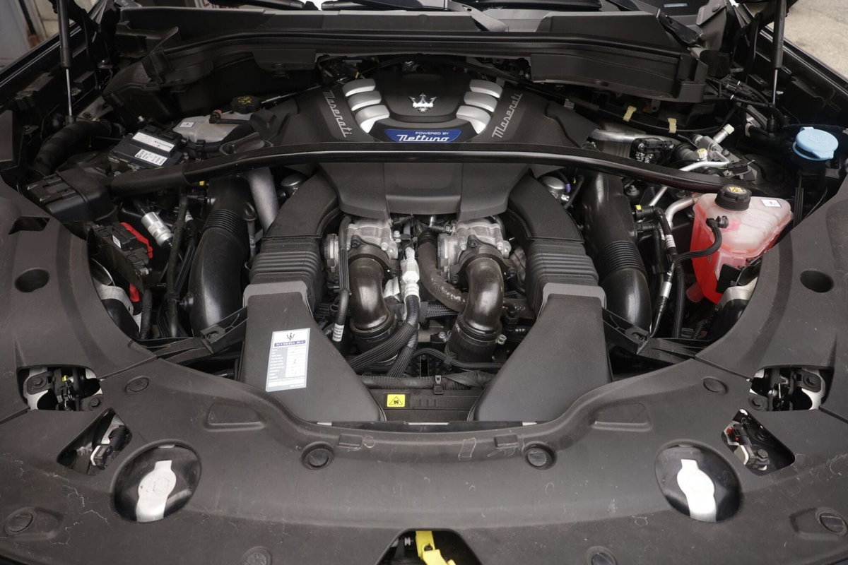 Maserati Grecale 3.0 V6 Trofeo 530cv auto (20)