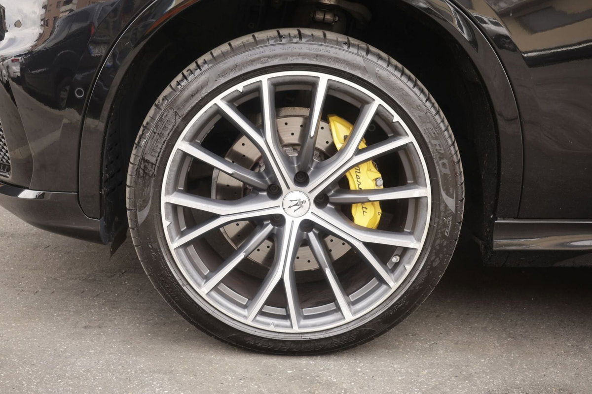 Maserati Grecale 3.0 V6 Trofeo 530cv auto (5)