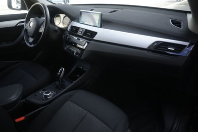 BMW X1 sDrive16d xLine Plus (9)