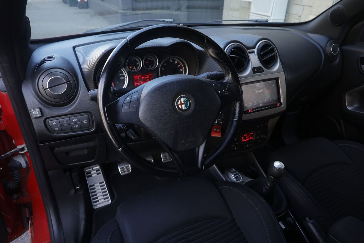 Alfa Romeo MiTo 1.4 T 170 CV M.air S&S Q.Verde Sport Plus Pack (14)