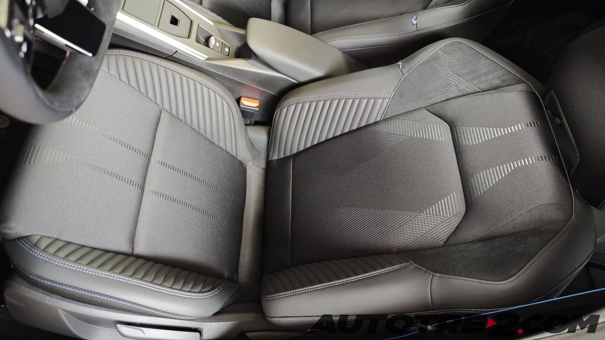 Renault Clio 1.2 eco-g Evolution 120cv edc (5)