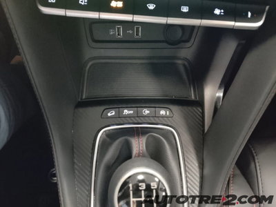 Mg ZS ZS 1.5 Luxury (8)