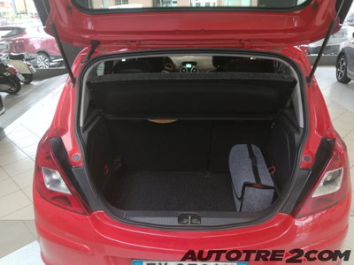 Opel Corsa 1.2 5 porte Elective (8)