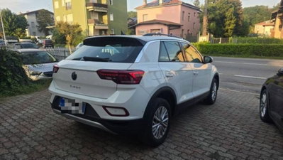 Volkswagen T-Roc 1.5 tsi Life dsg (6)