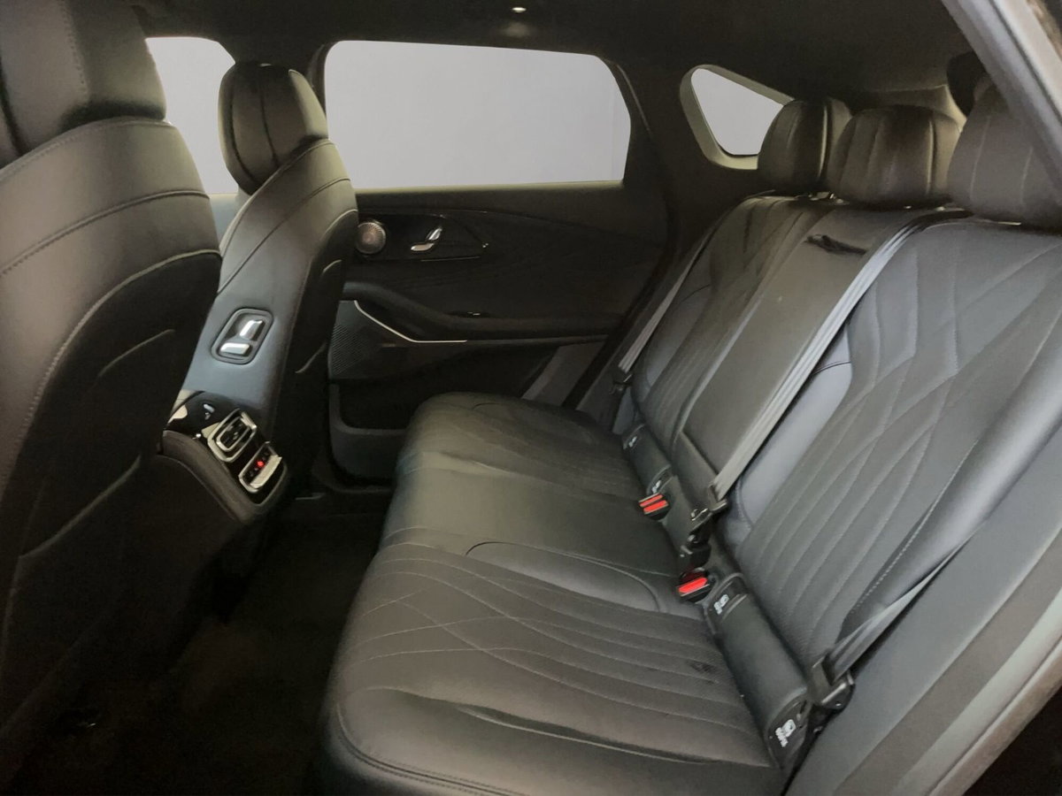 Omoda Omoda 9 SHS-P 1.5 tgdi phev Premium i-awd dht (13)