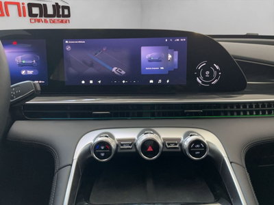 Omoda Omoda 9 SHS-P 1.5 tgdi phev Premium i-awd dht (18)