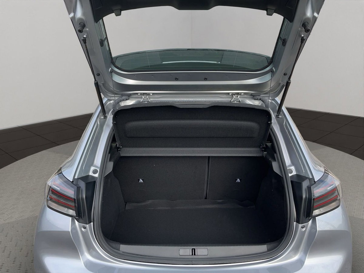 Peugeot 208 1.2 turbo Style 100cv (7)