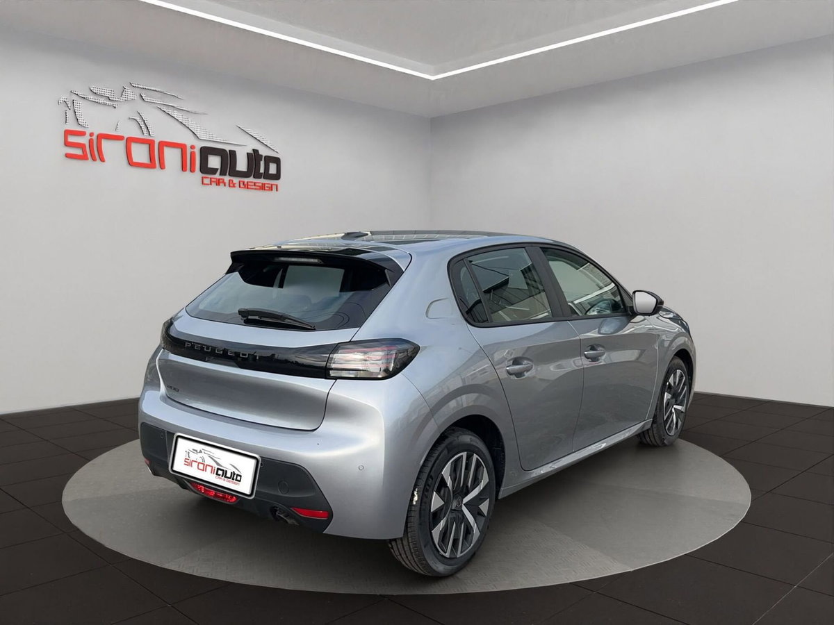 Peugeot 208 1.2 turbo Style 100cv (8)
