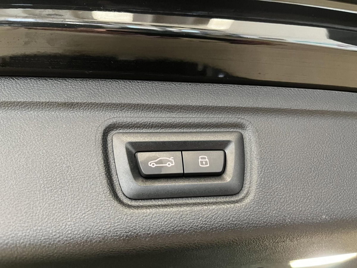 BMW Serie 3 Touring 320d  mhev 48V xdrive MSport Pro auto (8)