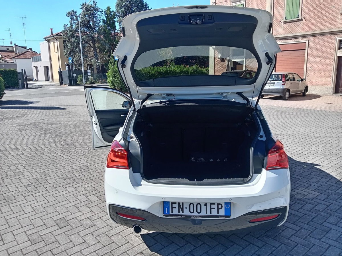 BMW Serie 1 5p. 116d 5p. Msport (14)