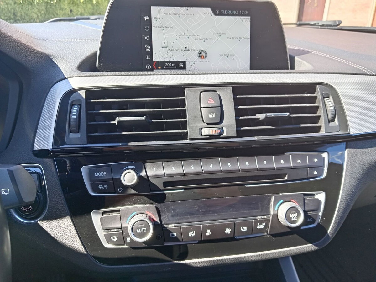 BMW Serie 1 5p. 116d 5p. Msport (15)