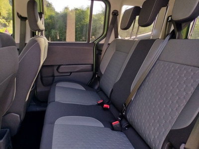Ford Tourneo Courier 1.0 ecoboost 125cv Titanium powershift (14)