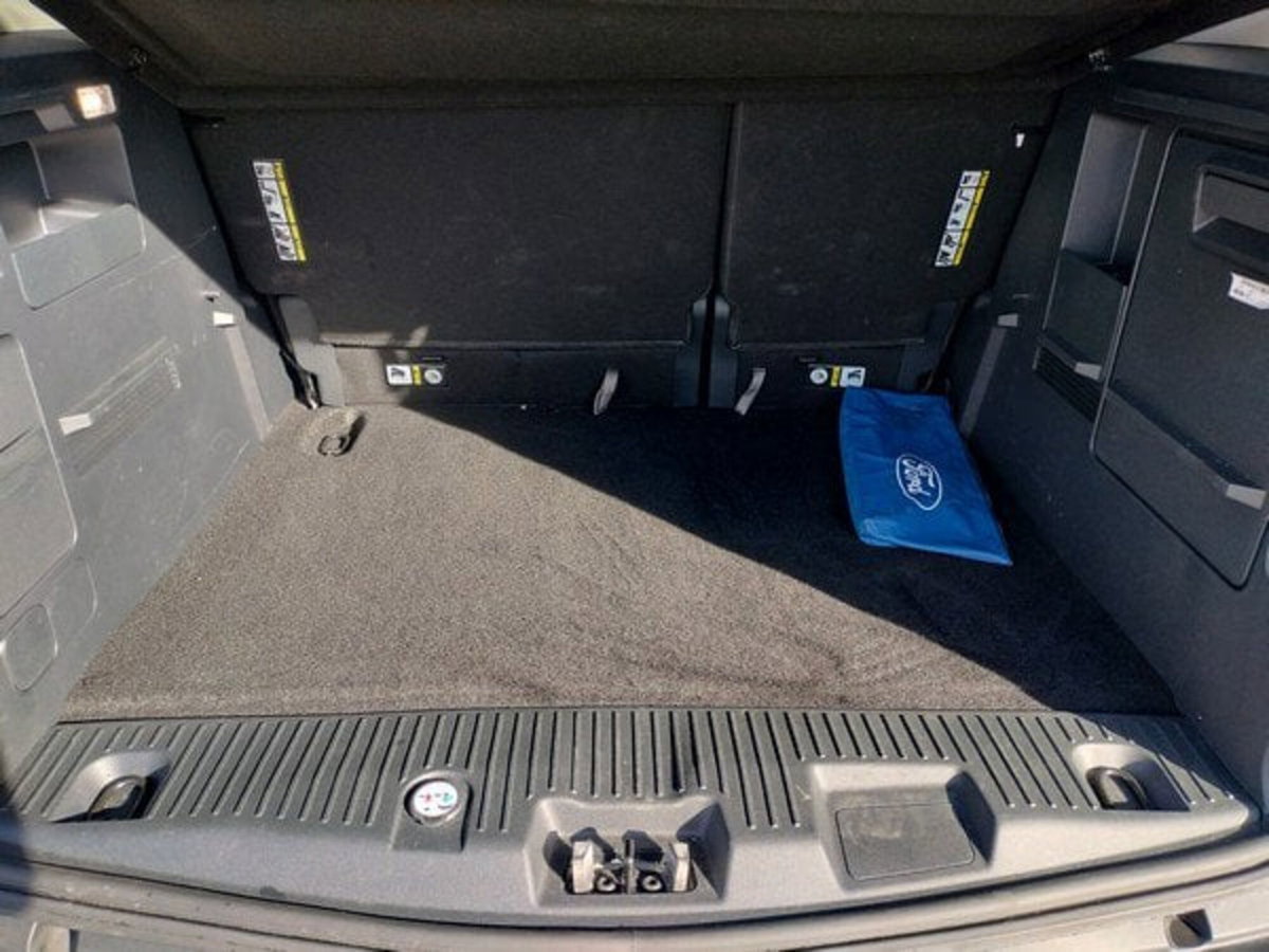 Ford Tourneo Courier 1.0 ecoboost 125cv Titanium powershift (15)