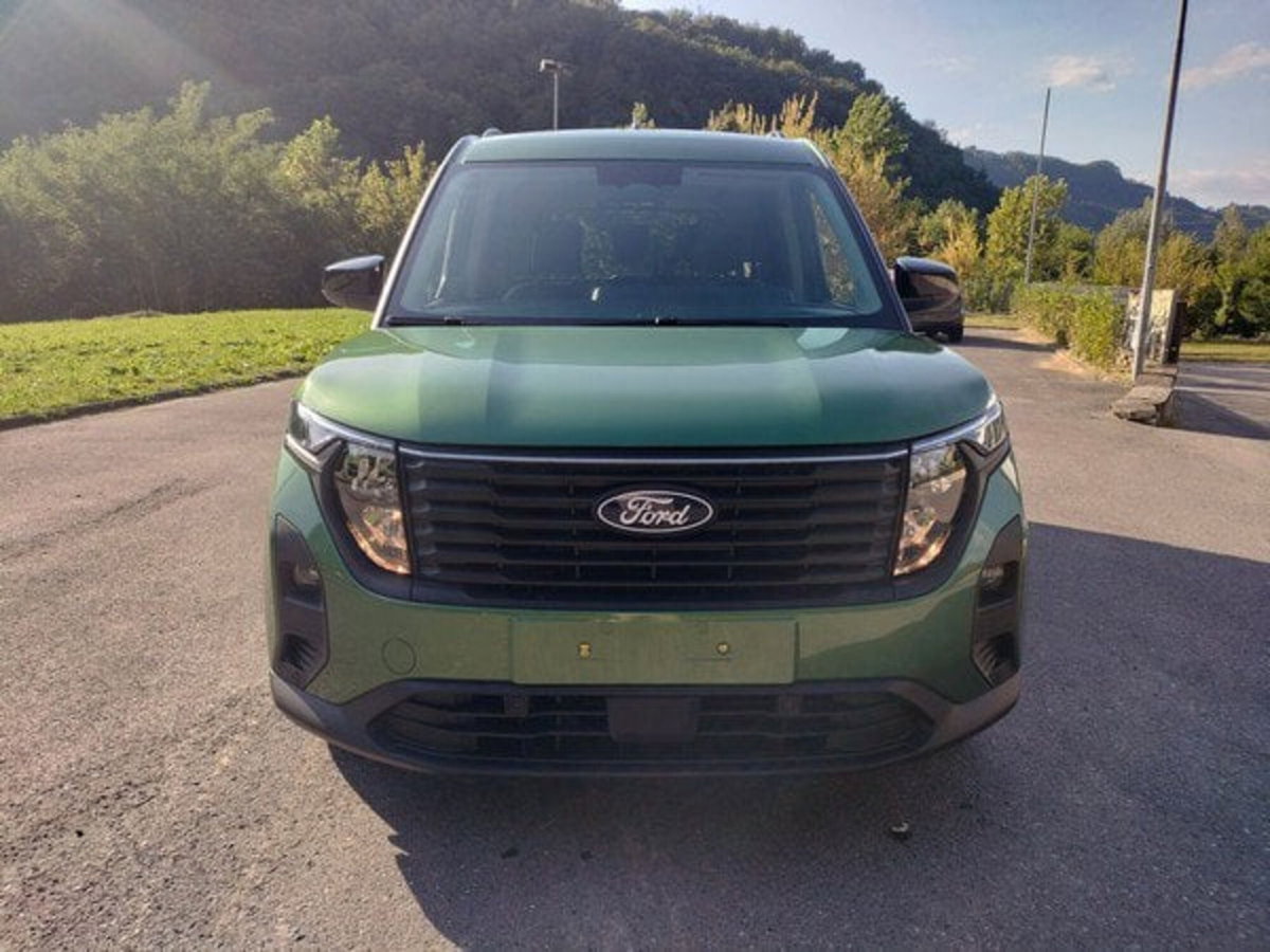 Ford Tourneo Courier 1.0 ecoboost 125cv Titanium powershift (2)