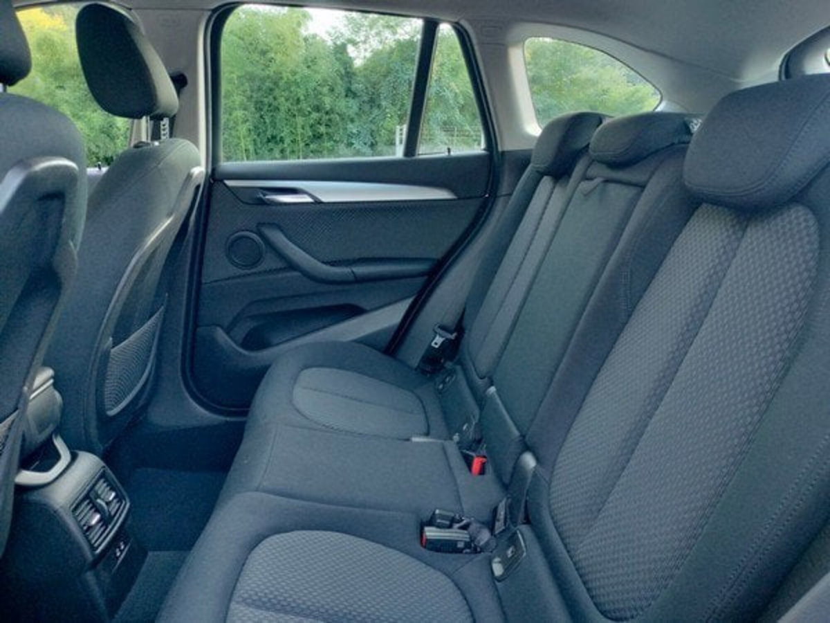BMW X1 sDrive16d Advantage (14)