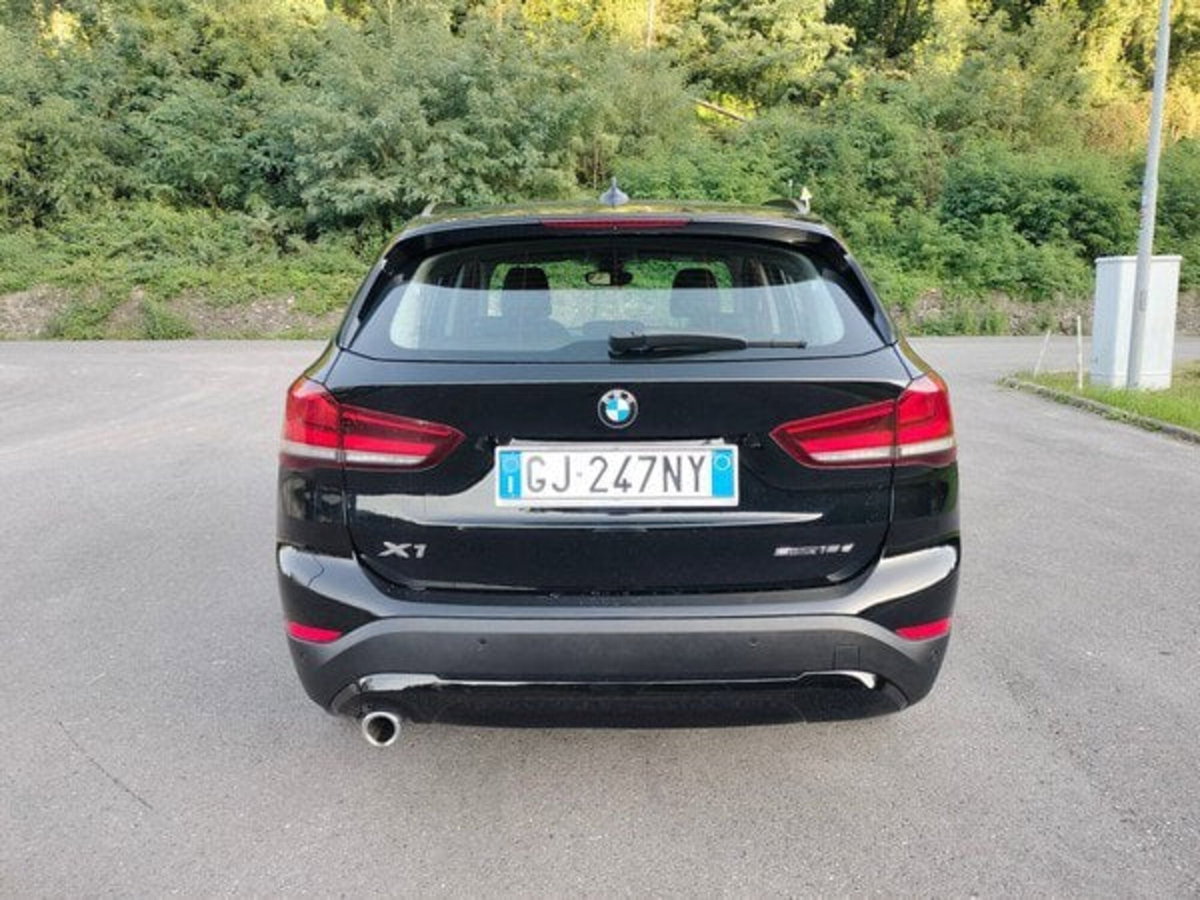 BMW X1 sDrive16d Advantage (7)