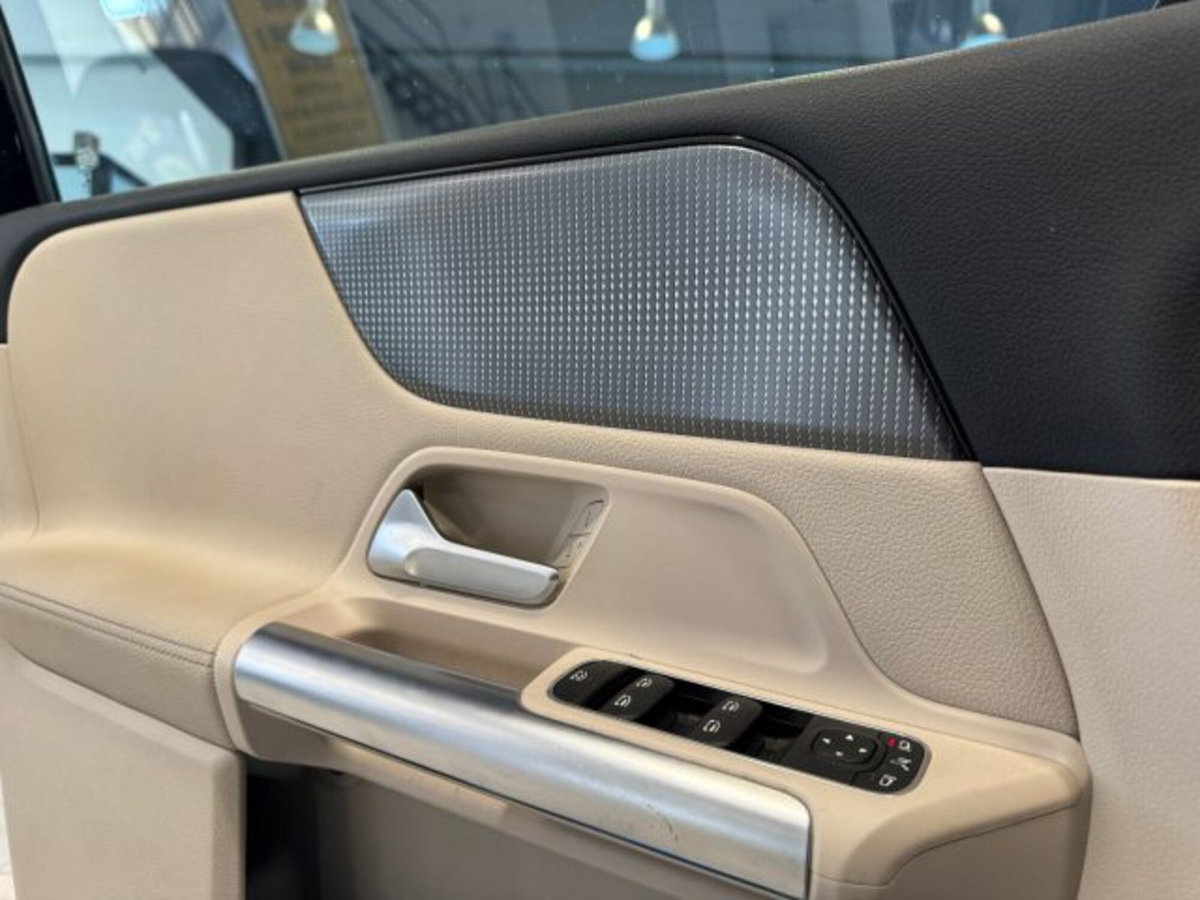 Mercedes-Benz Classe B 180 d Automatic Sport Plus (19)