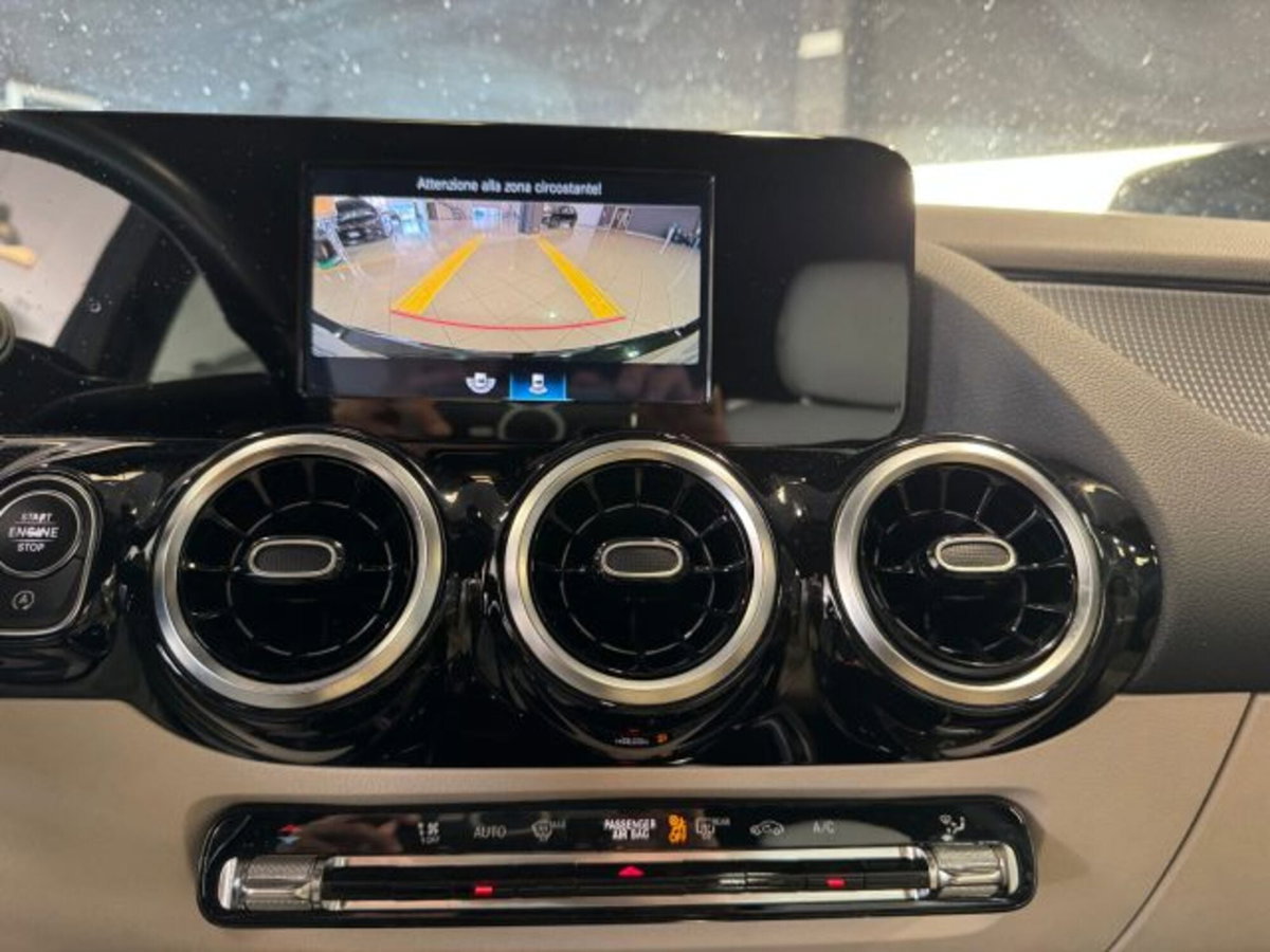 Mercedes-Benz Classe B 180 d Automatic Sport Plus (8)