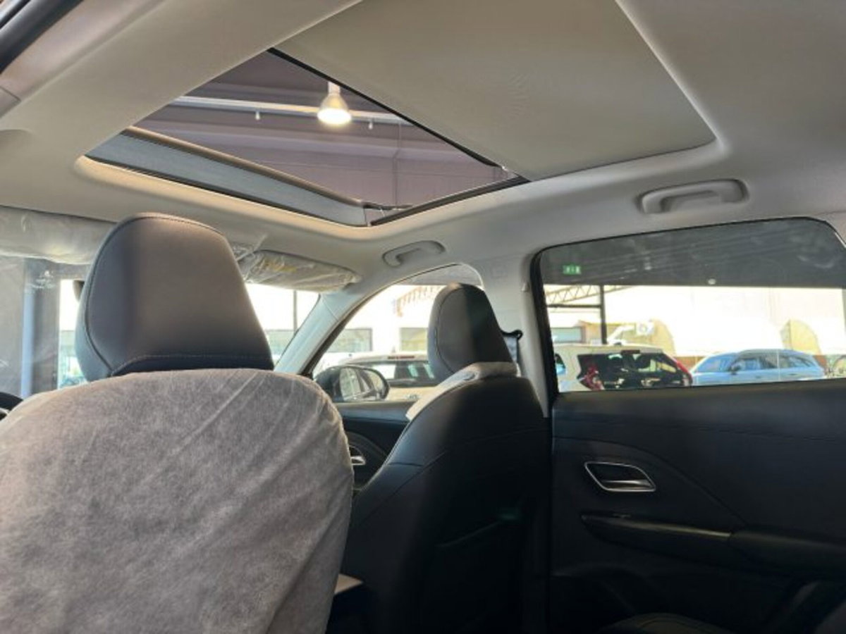 Mg ZS ZS 1.5 Luxury (18)