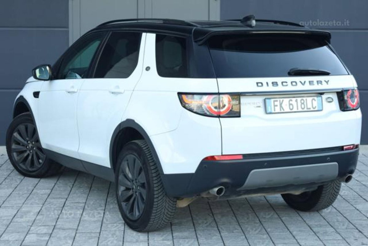 Land Rover Discovery Sport 2.0 TD4 150 CV HSE (4)