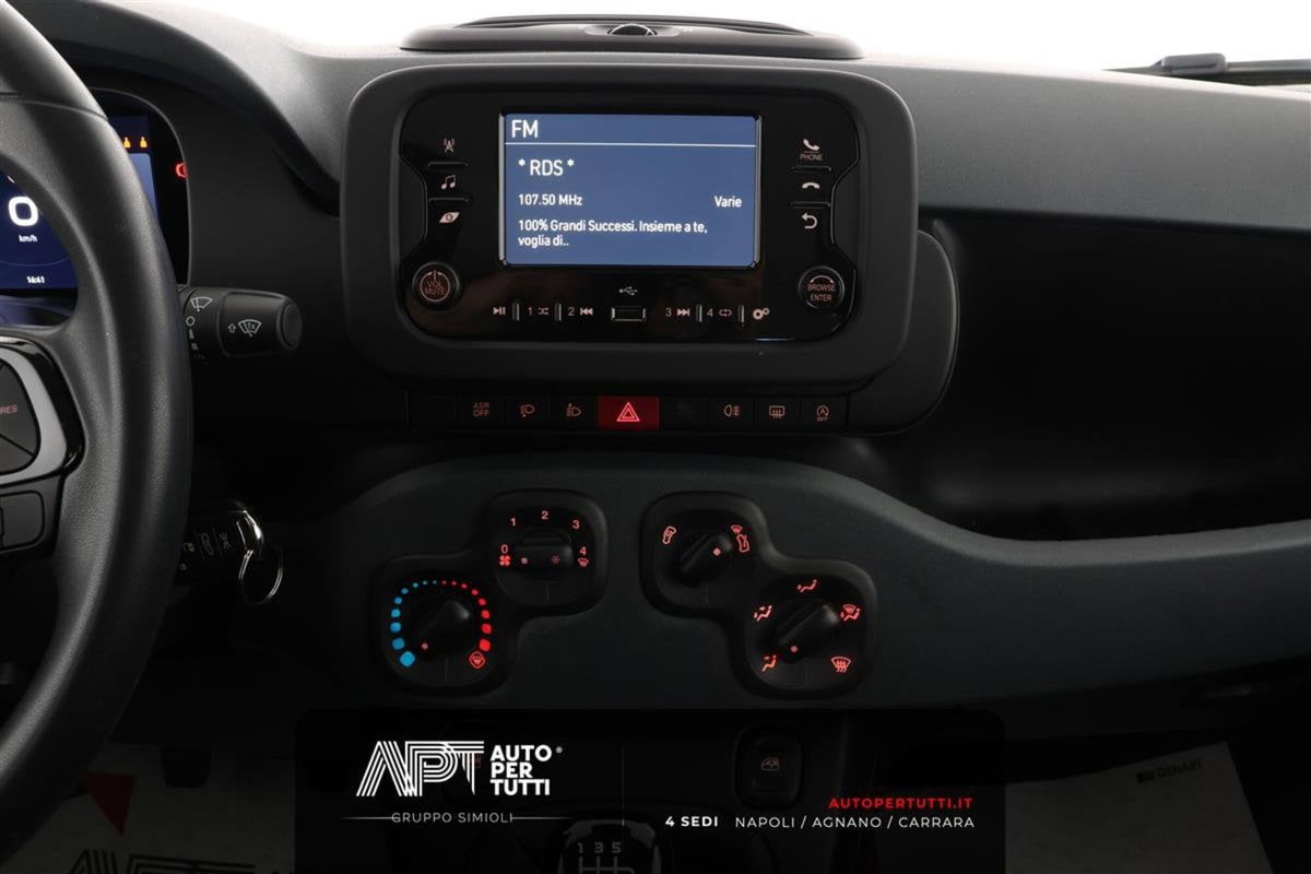 Fiat Pandina 1.0 firefly hybrid s&s 70cv (14)