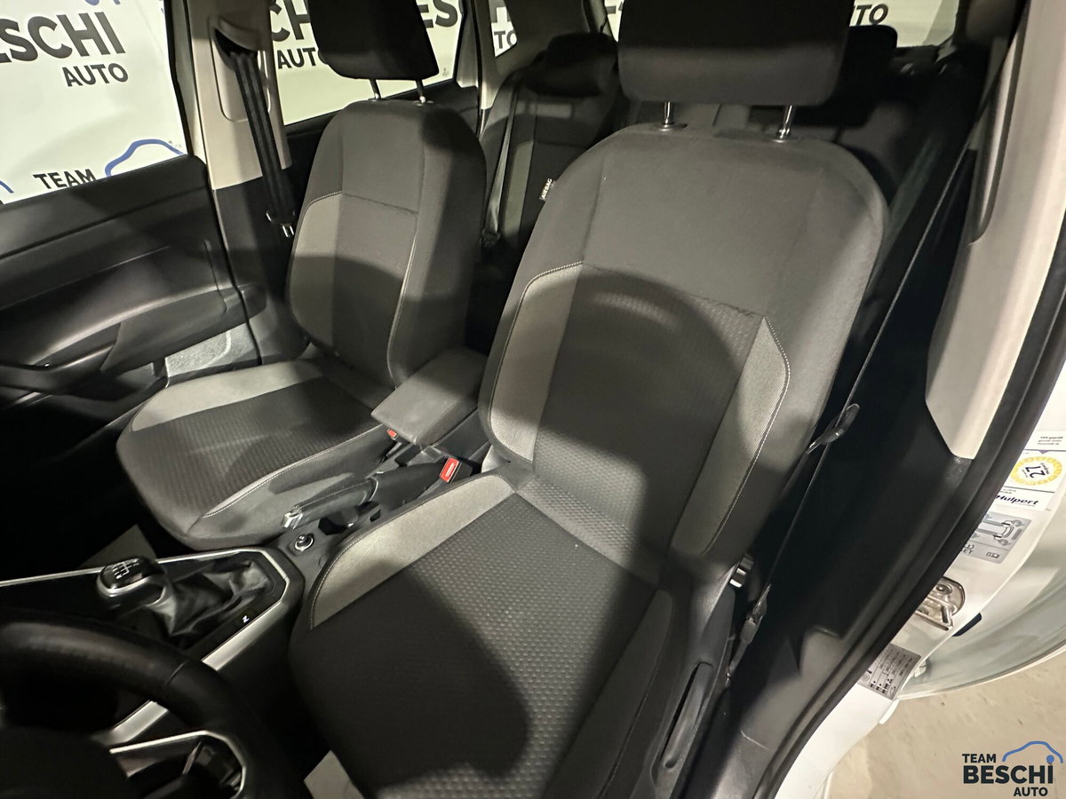 Volkswagen Polo 1.0 Life 80cv (6)