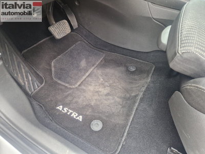 Opel Astra 1.5 Ultimate s&s 130cv at8 (14)