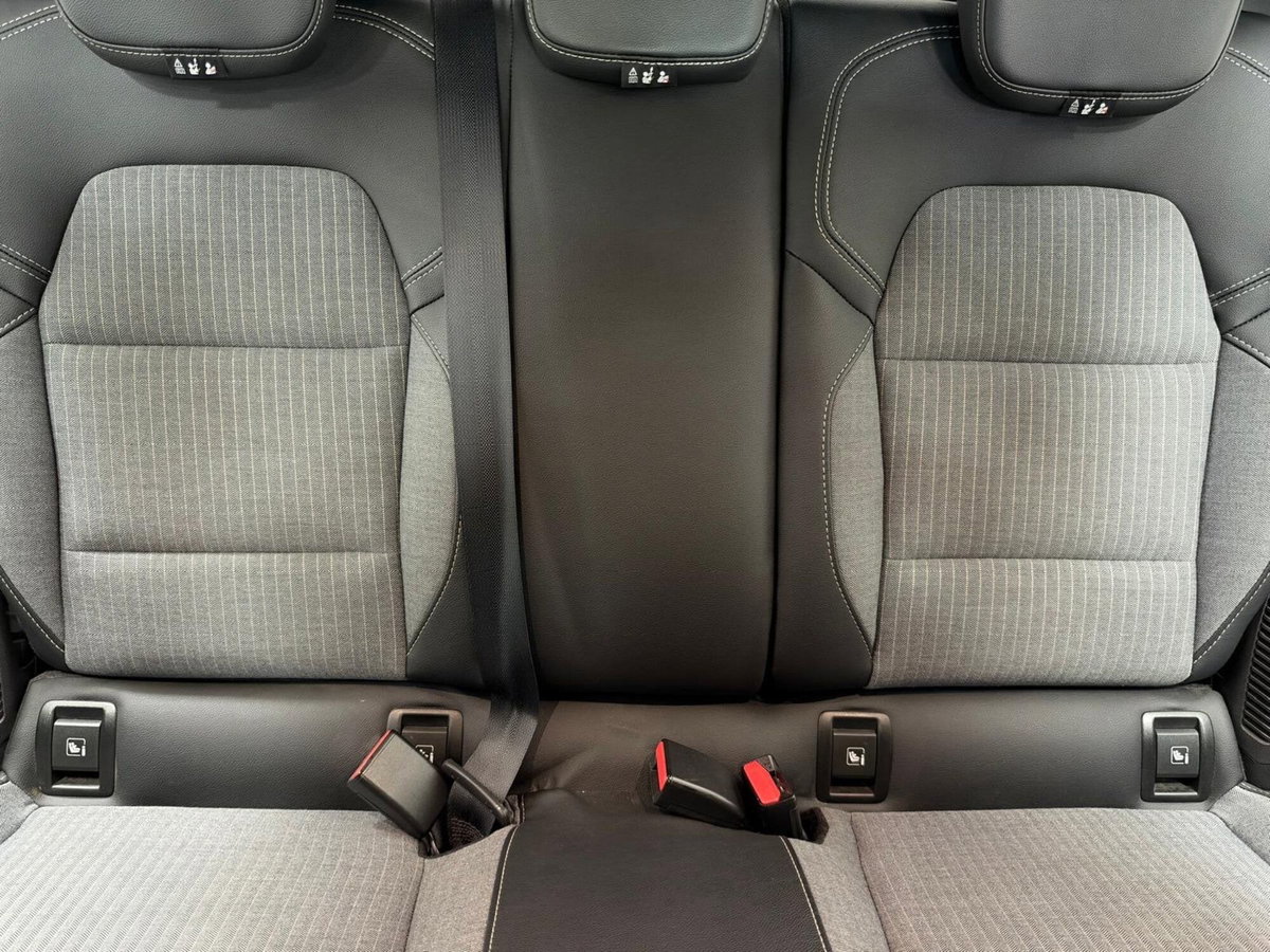 Renault Clio Full Hybrid E-Tech 140 CV 5 porte E-Tech (10)
