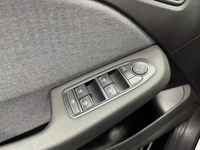 Renault Clio Full Hybrid E-Tech 140 CV 5 porte E-Tech (14)