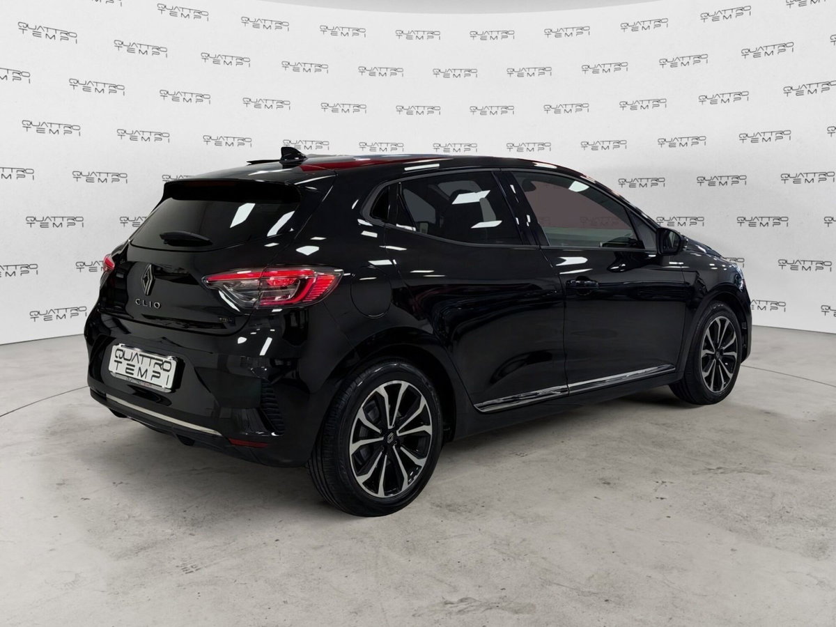 Renault Clio Full Hybrid E-Tech 140 CV 5 porte E-Tech (4)