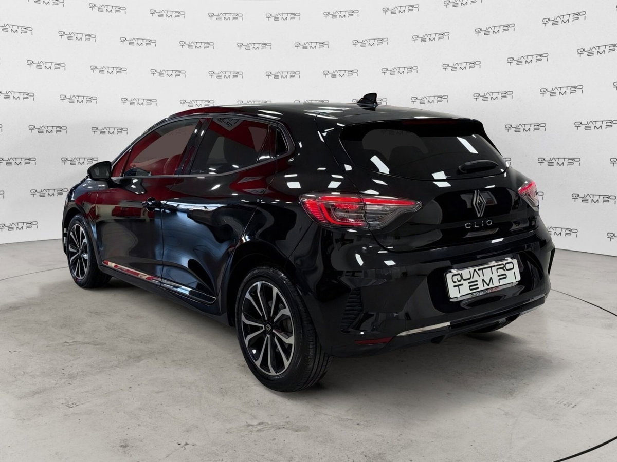 Renault Clio Full Hybrid E-Tech 140 CV 5 porte E-Tech (6)