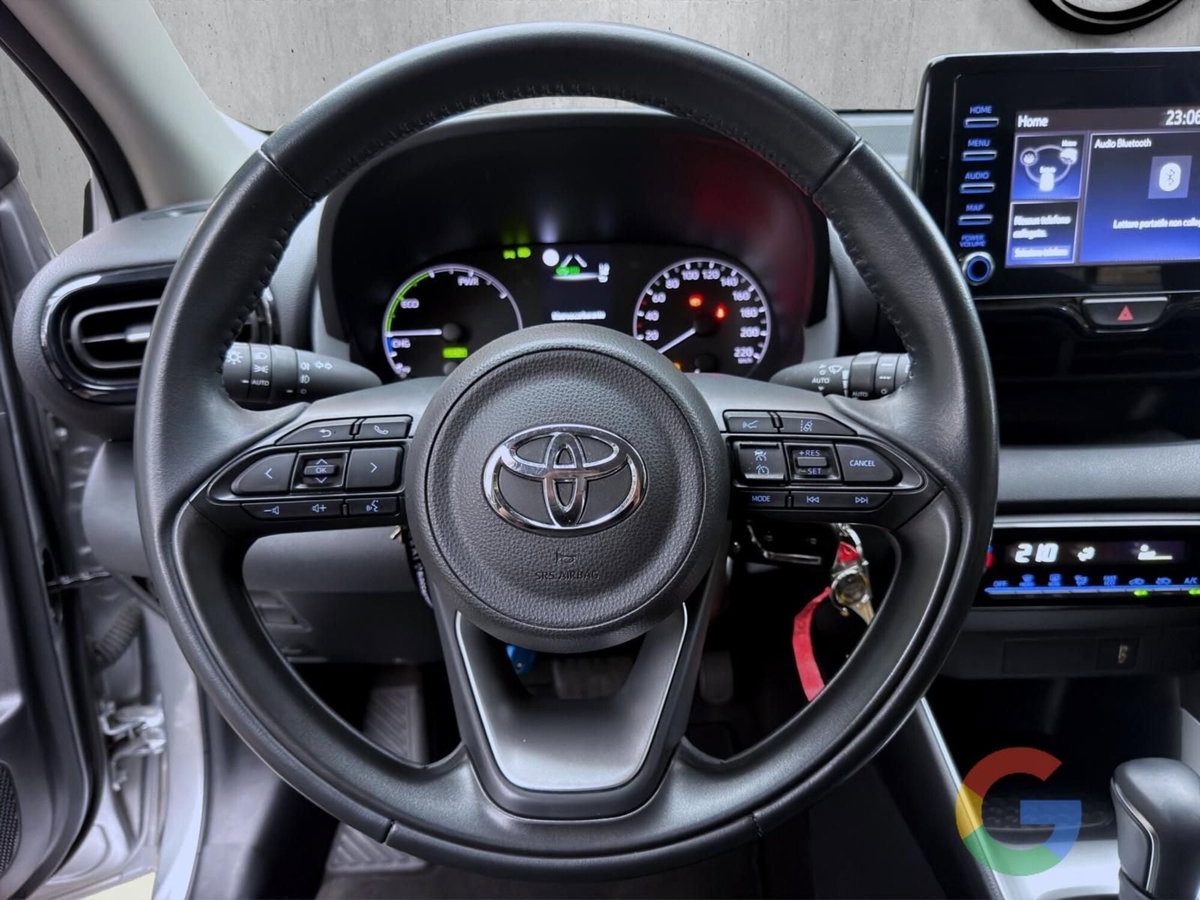 Toyota Yaris 1.5 Hybrid 5 porte Energy (10)