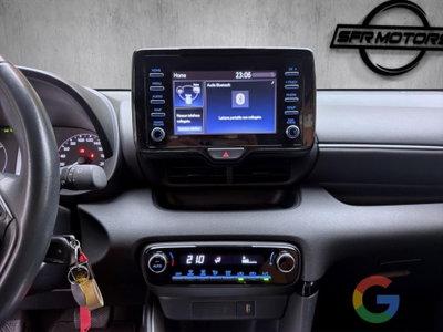 Toyota Yaris 1.5 Hybrid 5 porte Energy (12)