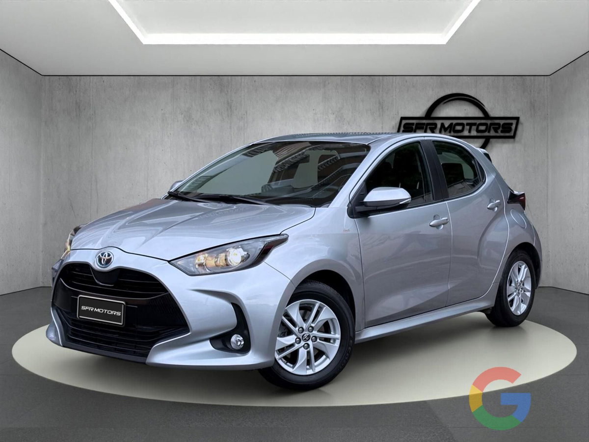 Toyota Yaris 1.5 Hybrid 5 porte Energy (3)