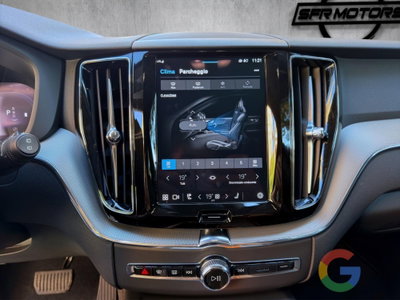 Volvo XC60 B4 automatico Plus Dark (11)