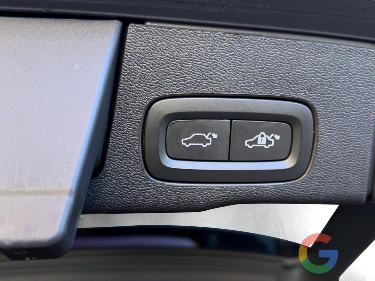 Volvo XC60 B4 automatico Plus Dark (14)